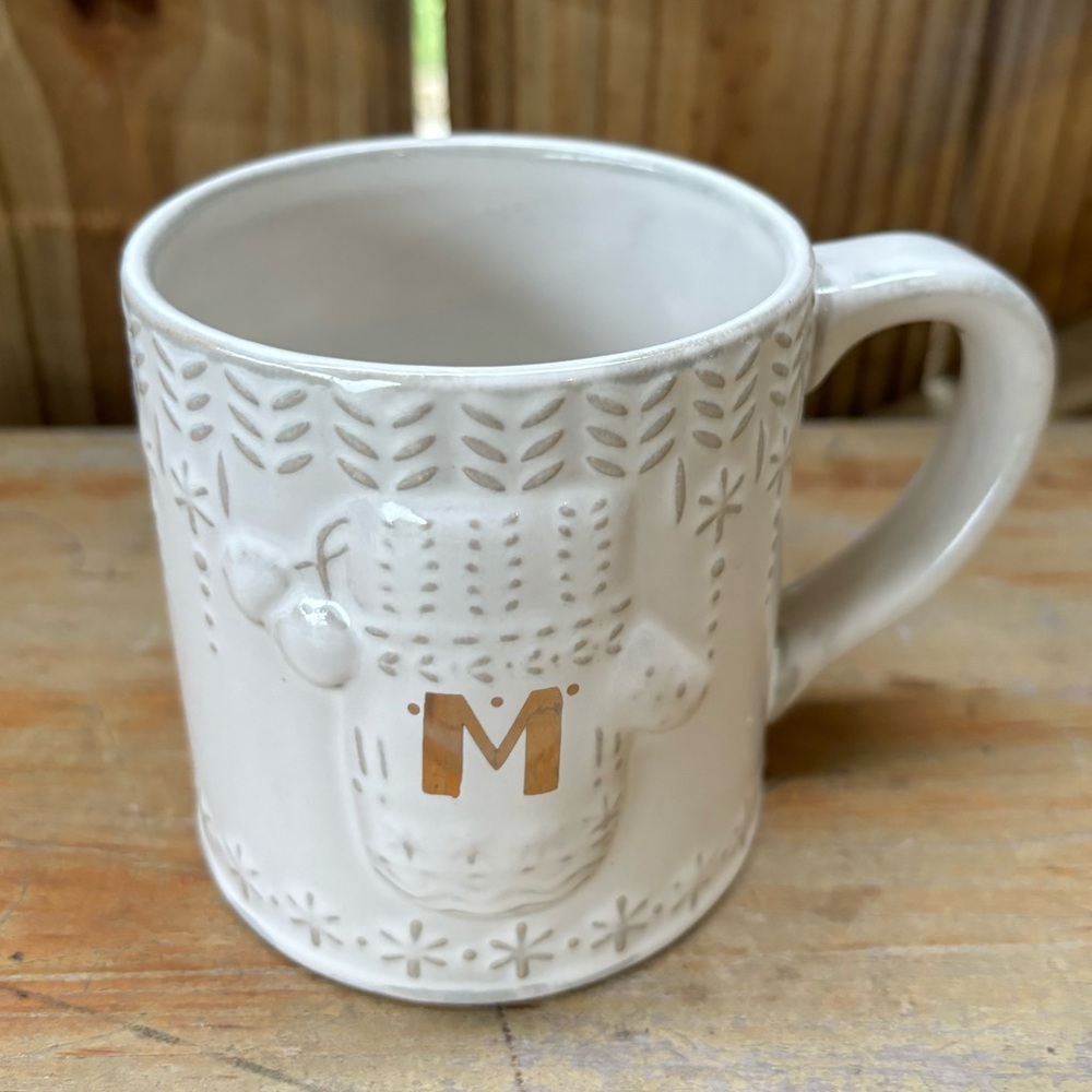Anthropologie Monogram Raised Mitten Coffee Mug Gold Initial Letter M Size 15oz